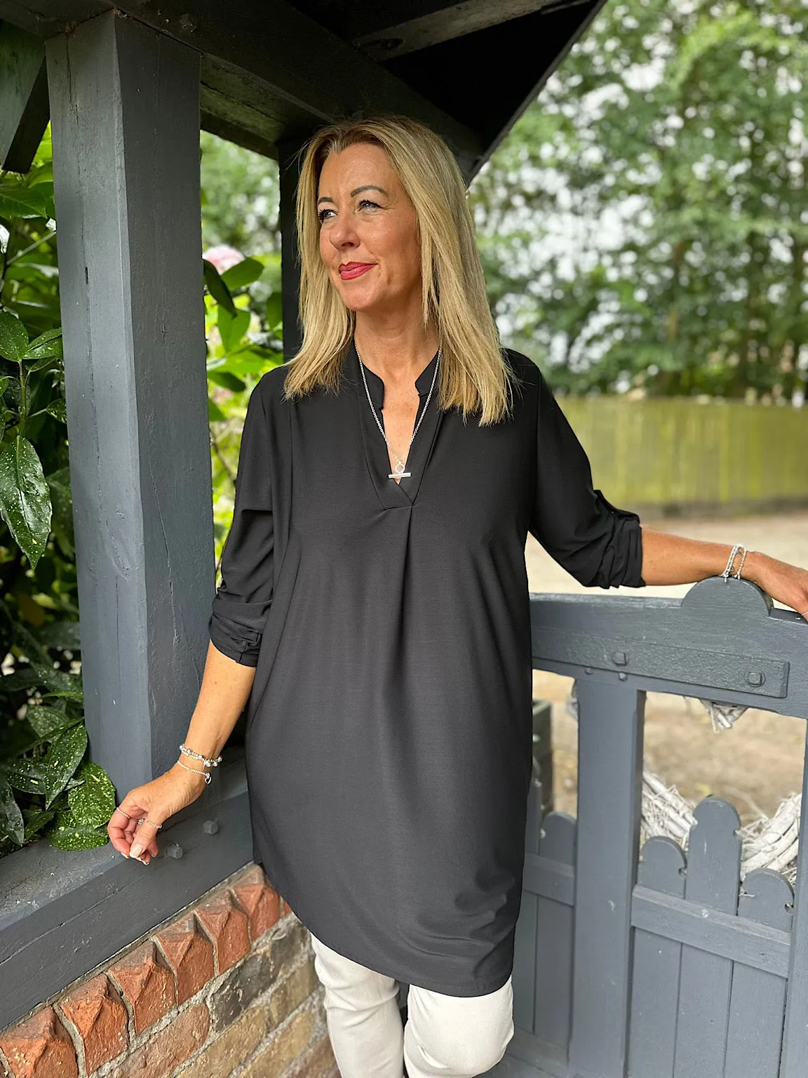 Black Essential Tunic Gloria