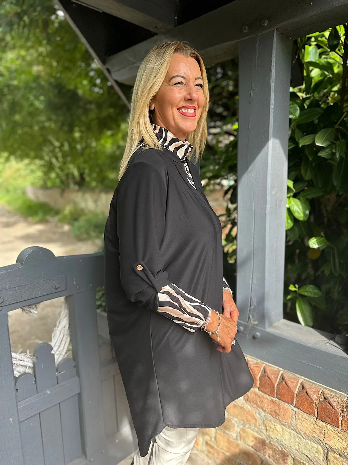 Black Essential Tunic Gloria