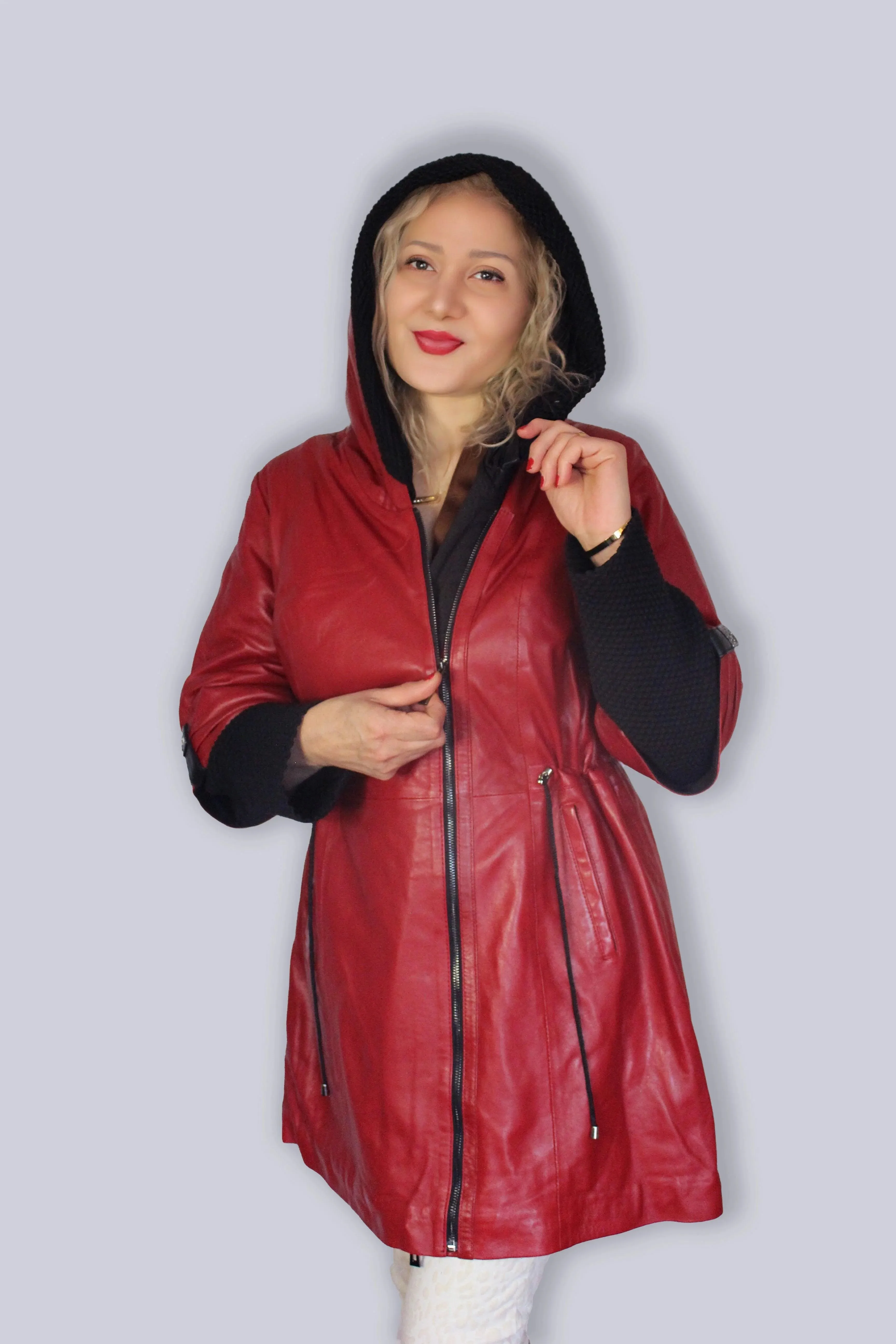 Chic Red Lamb Leather & Black Spun Wool Three-Quarter Jacket