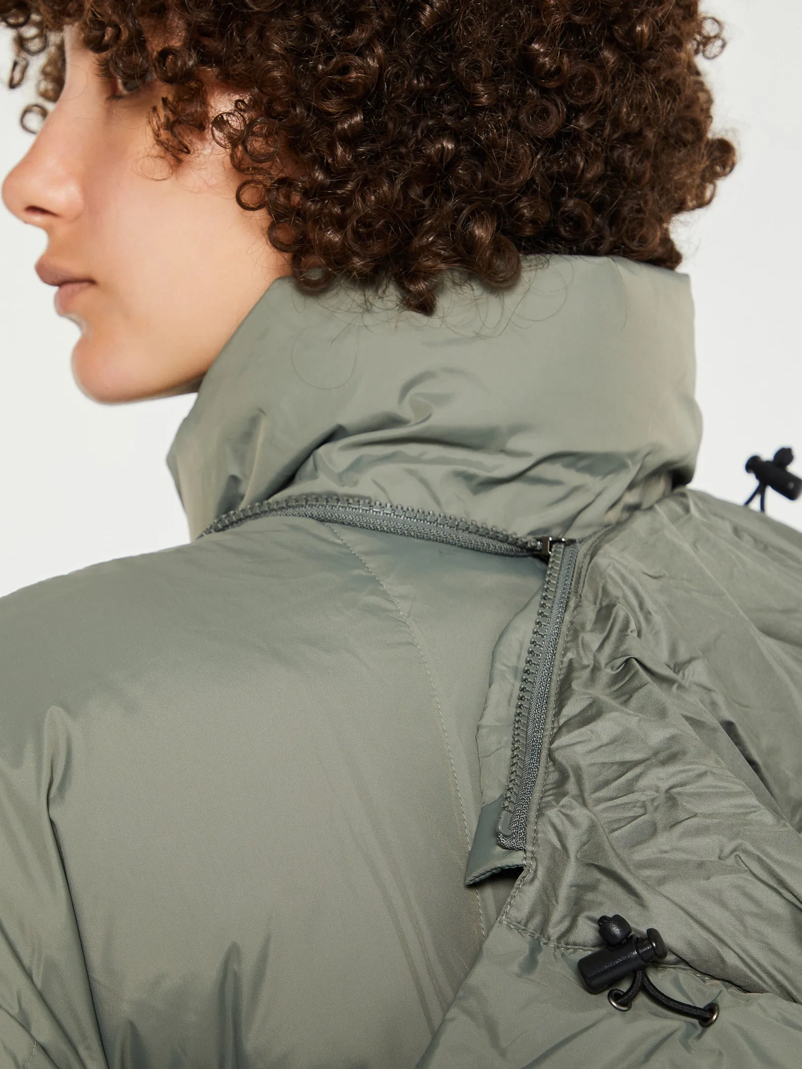 Dyngja Down Jacket in Glacial Clay