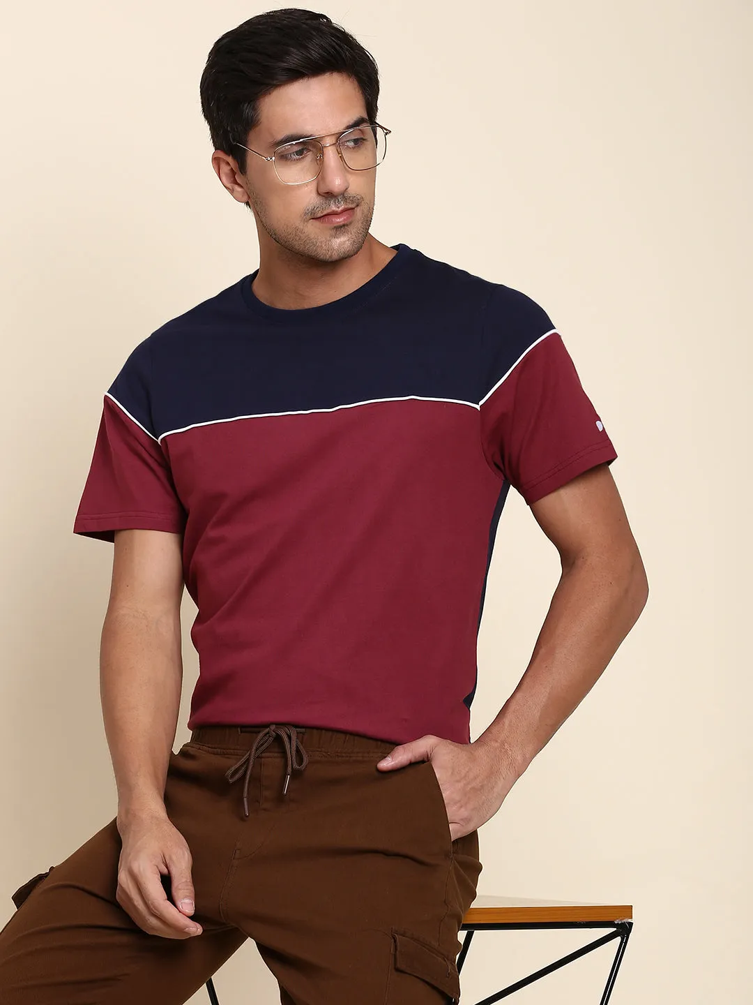 Men's Soft And Stretchy Fabric Maroon Casual Crew Neck Tshirt