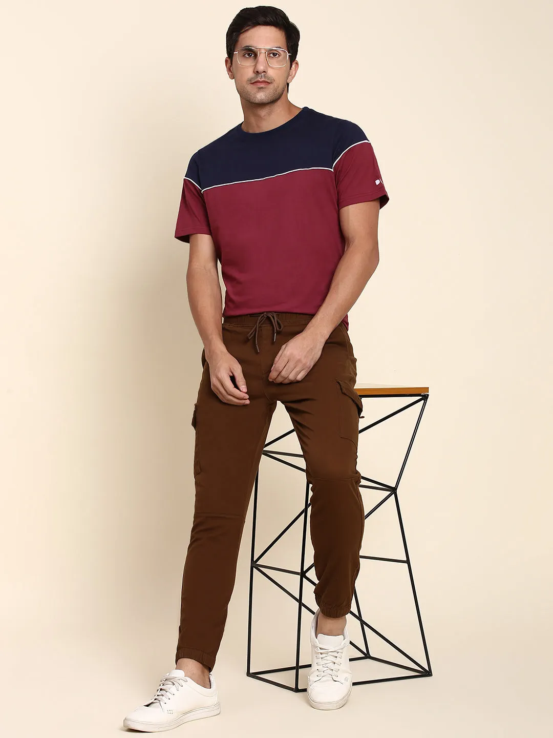 Men's Soft And Stretchy Fabric Maroon Casual Crew Neck Tshirt