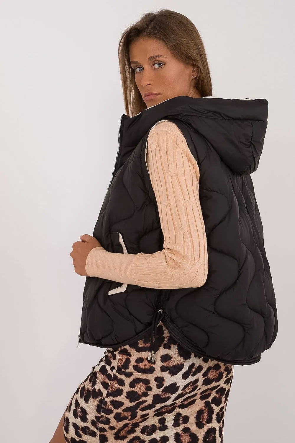 TEEK - Black Side Pulley Hooded Sleeveless Gilet